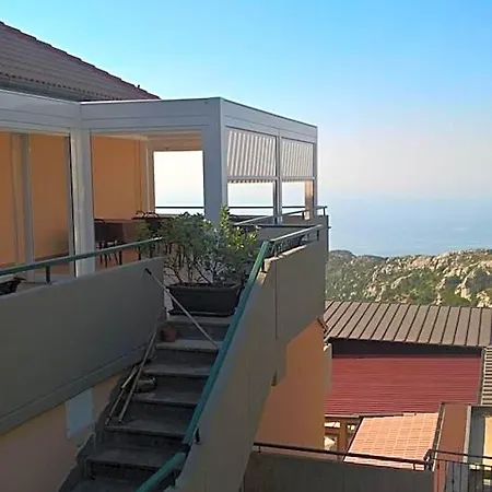 Angela فندق مبيت وإفطار Monte SantʼAngelo