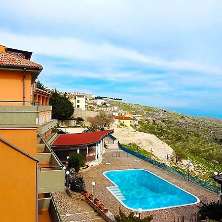 فندق مبيت وإفطار Angela Monte SantʼAngelo